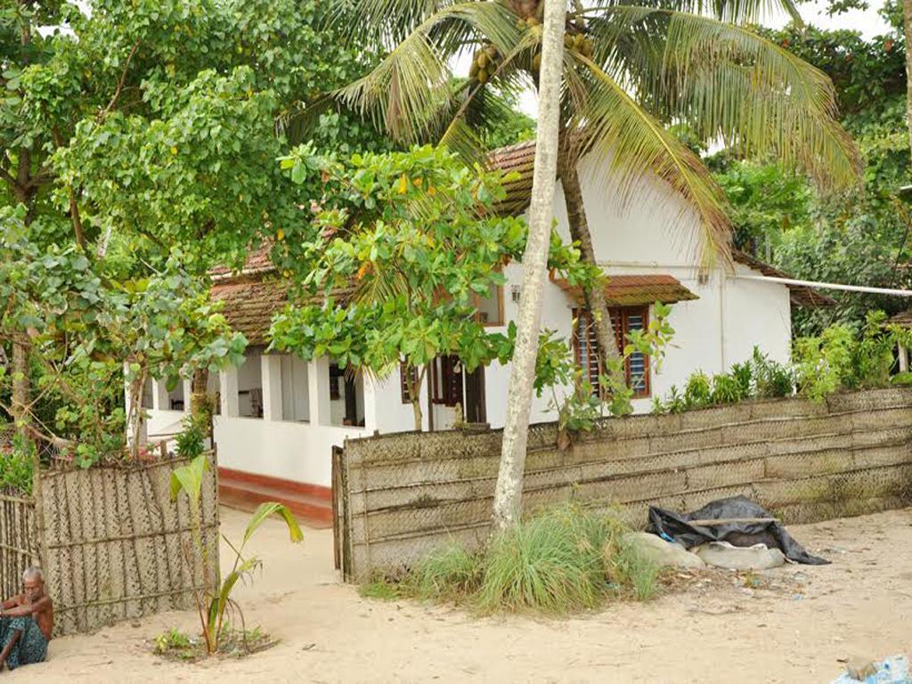 Ferienwohnung Angeo Beach House Alappuzha Exterior foto