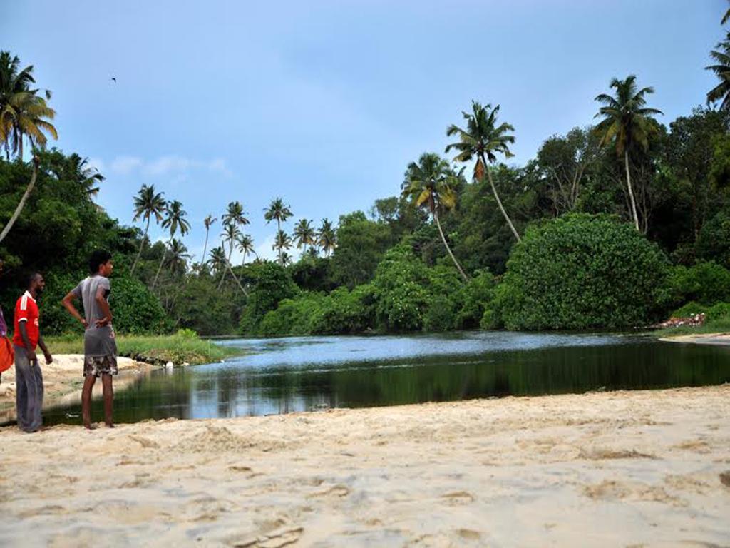 Angeo Beach House Alappuzha Zimmer foto